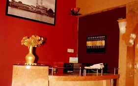 Hotel Evergreen Residency